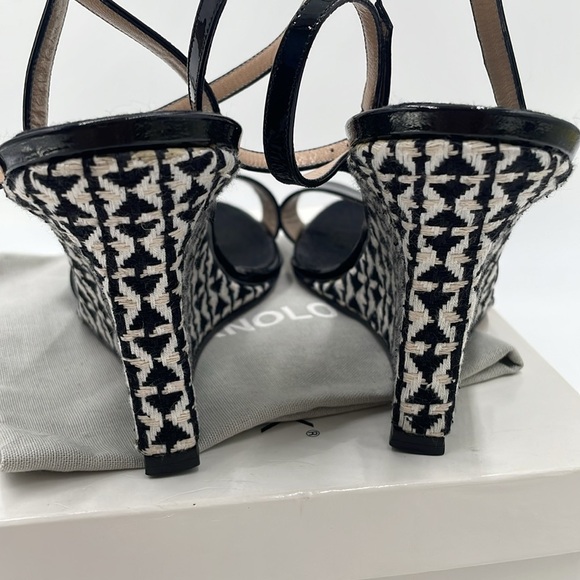 Manolo Blahnik Gorgeous Ribera Black Patent Leather Woven Wedge Anklet Sandles - Picture 9 of 12